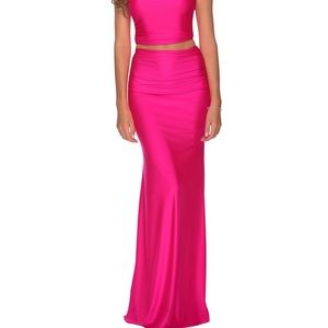La Femme Hot Pink 2 Piece Set. Size 2/4